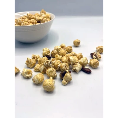 HR Poppin' Snacks 8 Oz Almond Crunch Popcorn - Pack Of 2 4 HR Poppin' Snacks 8 Oz Almond Crunch Popcorn - Pack Of 2 - Image 4